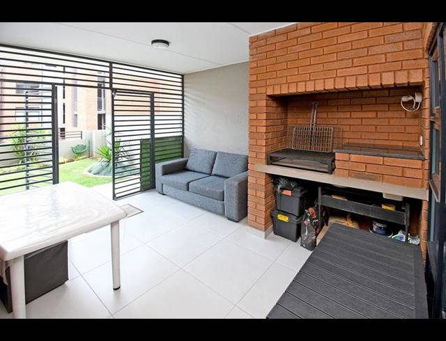 3 BEDROOM APARTMENT FOR SALE IN BARTLETT